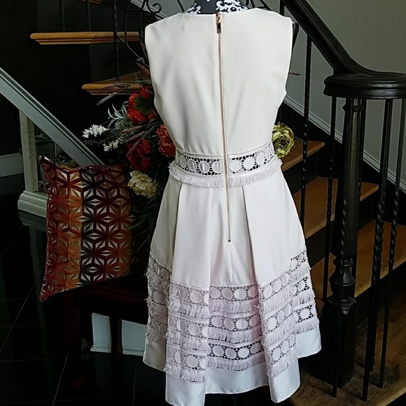 Ted Baker Crochet - Picture 6 of 7